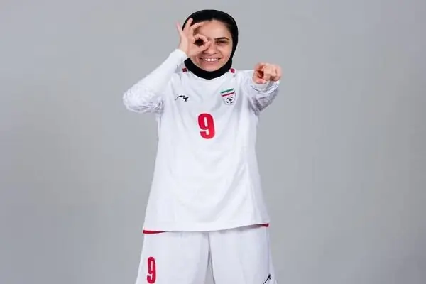  ملی‌پوش فوتسال زنان ایران راهی عمان شد - پارس فوتبال