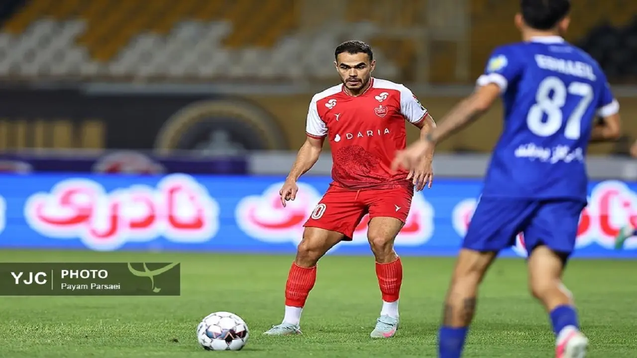  پرسپولیسی‌ها برنامه‌ای برای فروش اورونوف ندارند - پارس فوتبال
