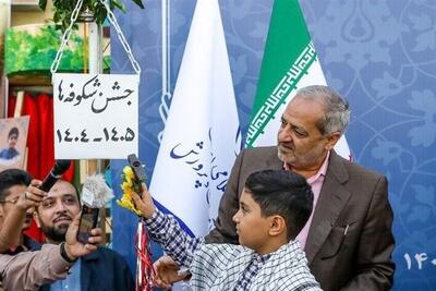 جشن شکوفهها در تهران؛ نخستین تجربه کلاساولیها از مدرسه - تسنیم