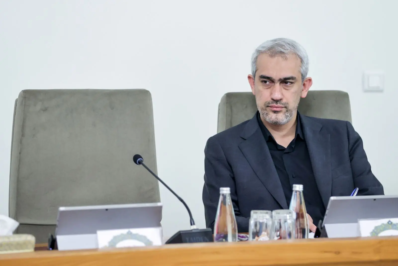  توقف واگذاری سهام عدالت تا تصمیم نهایی دولت، مجلس و سران قوا