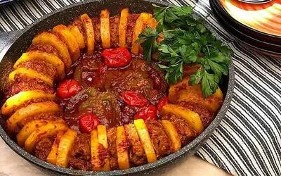  خبر فوری سلامت و کاهش وزن | چه ساعتی شام بخوریم تا وزن کم کنیم؟ / ساعت طلایی یکسان برای همه وجود ندارد، اما فاصله ۲ تا ۳ ساعت تا خواب کلید اصلی است / شام زودتر، خواب بهتر و اشتهای کمتر در روز بعد