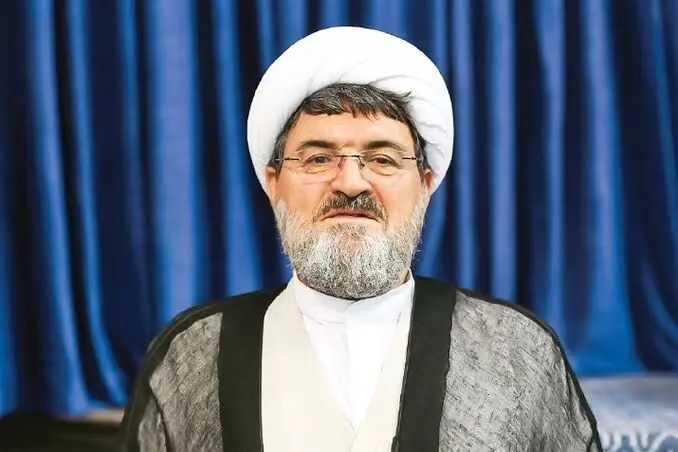 فرمانده پیشین بسیج: عدهای کاسه داغتر از آش به پزشکیان، قالیباف و عراقچی توهین می کنند/ کسانی قالیباف را متهم میکنند که زخمی از جبهه برنداشتهاند+ فیلم