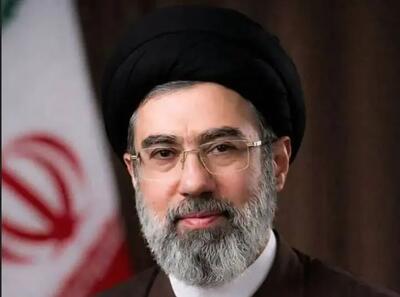 رهبر معظم انقلاب: فتح قلههای پیشرفت، مأموریت تاریخی دانشآموزان و دانشجویان است