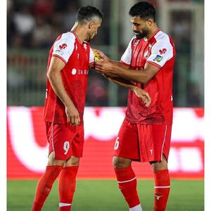 احتمال غیبت کاپیتان های پرسپولیس برابر نفت