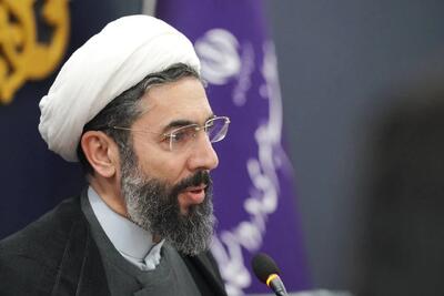 درخواست بررسی دقیق سازوکارهای رفع مشکل کاهش حقوق مادران پس از زایمان توسط ستاد ملی جمعیت