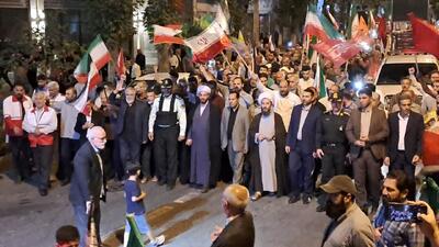 گوشههایی از تجلی حماسه حضور مردم شهرستان خوی در میدان مقاومت + عکس