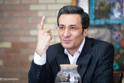  معلم اگر سرود «ای ایران» می‌خواند تذکر می‌گرفت!