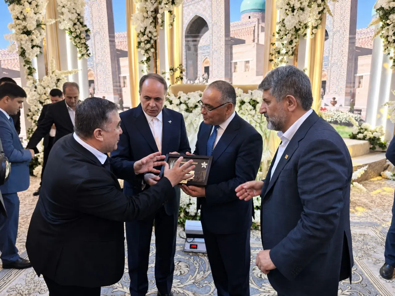  اعلام آمادگی تراکتورسازی ایران برای سرمایه‌گذاری در ازبکستان