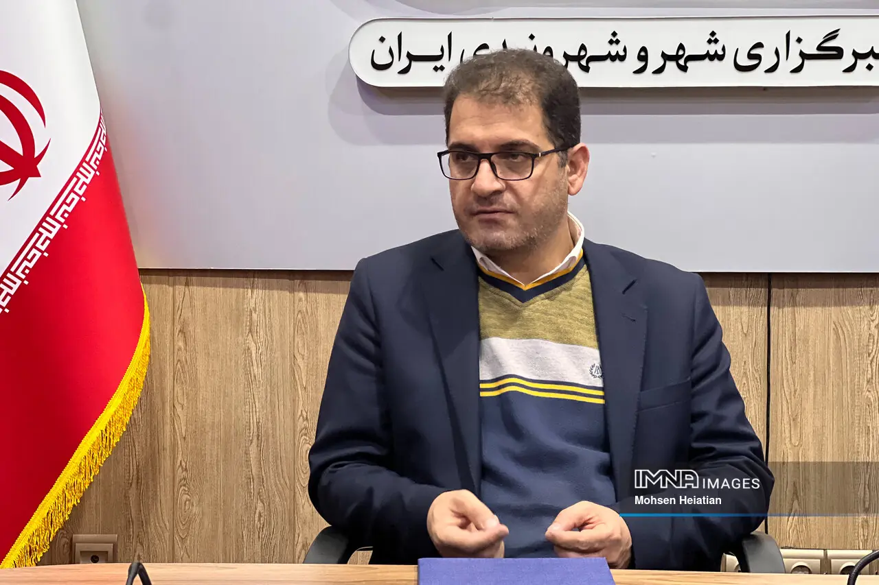 دانشگاه علمی کاربردی توسعه رشتهها را به نیاز بازار کار گره میزند