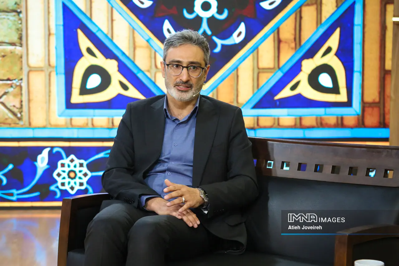 منطقه ۱۳ اصفهان برای بازگشایی مدارس آماده شد؛ تمرکز بر ایمنی تردد دانشآموزان