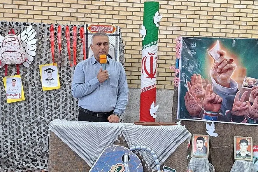 ۲۰ هزار دانشآموز گناوهای راهی کلاسهای درس شدند