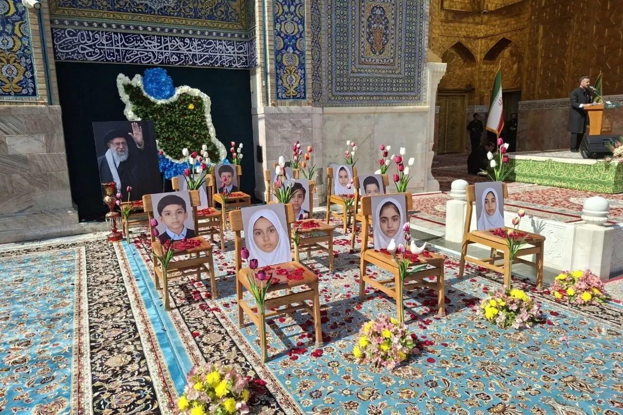  دانش آموزان مشهدی ادامه دهنده راه کودکان شهید مینابی