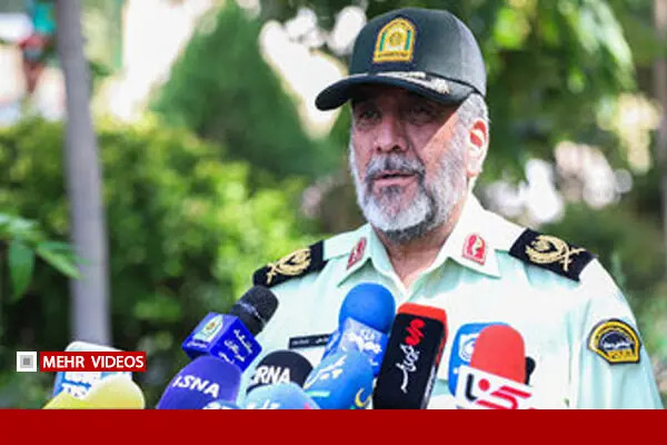 یادگاری سردار محمدیان برای دانشآموزان شهید میناب