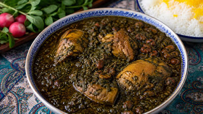  طرز تهیه خورشت نعناع جعفری با مرغ؛ خوش‌ عطر و متفاوت