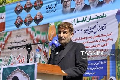 ایران تنها کشوری است که مقتدرانه در برابر ابرقدرتها ایستاد - تسنیم