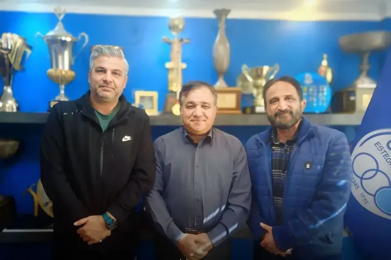 کارتهای ملی بازیکنان تیم «استقلال ب» به خاطر بدهی در گرو هتل همدان!
