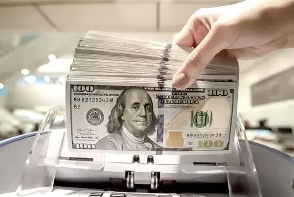 پیشبینی قیمت دلار برای معاملات جمعه سوم مهر