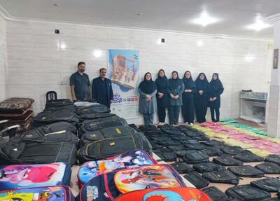 ۸۰۰ بسته نوشتافزار بین دانشآموزان نیازمند دزفول توزیع شد