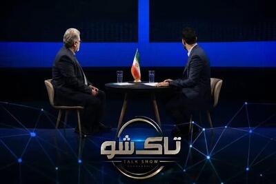 اینکه هنرمندان در مصاحبه ها به جای پرداختن به مسائل هنری، پته یکدیگر را روی آب بریزند و دعوای خود را علنی کنند چه سودی برای مخاطب دارد؟