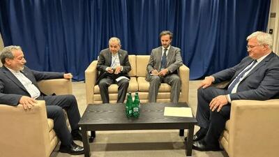  عراقچی با همتای اوکراینی دیدار کرد / پیام کاهش تنش