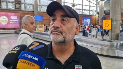  دیس‌بک عبدی به حمید مطهری: روشنفکرنما نباشیم! حتی نمی دانم قراردادم چقدر بود