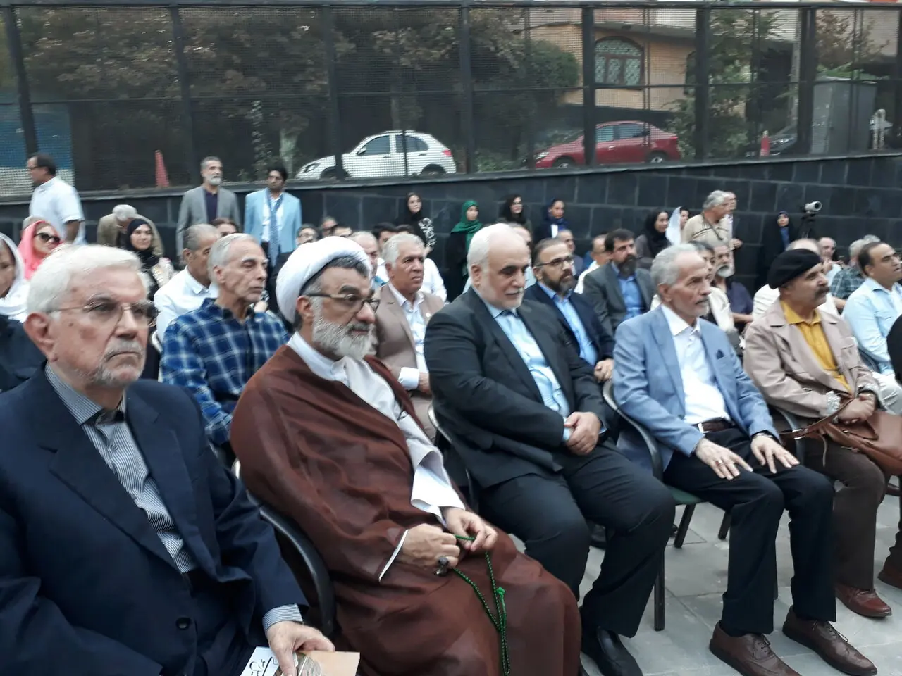  در قرن حاضر به اندازه تمام تاریخ، هنرمند درجه یک خوشنویسی داریم