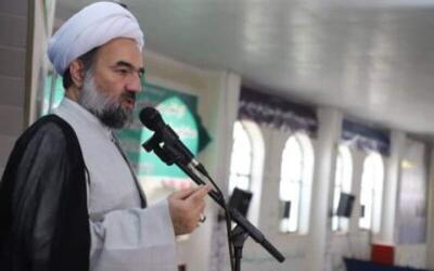  امام‌جمعه زاهدان: تربیت نسل جدید، تضمین‌کننده ایران قوی است