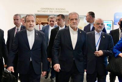  امام جمعه ساوه نطق پزشکیان در سازمان ملل را «هوشمندانه» خواند/ پیام آیت الله سید مجتبی خامنه‌ای برای سال تحصیلی چه ویژگی خاصی داشت؟