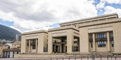  کلمبیا روابط دیپلماتیک خود را با ایران قطع کرد