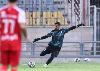 صدقی دیوار چادرملو مقابل پرسپولیس (عکس)