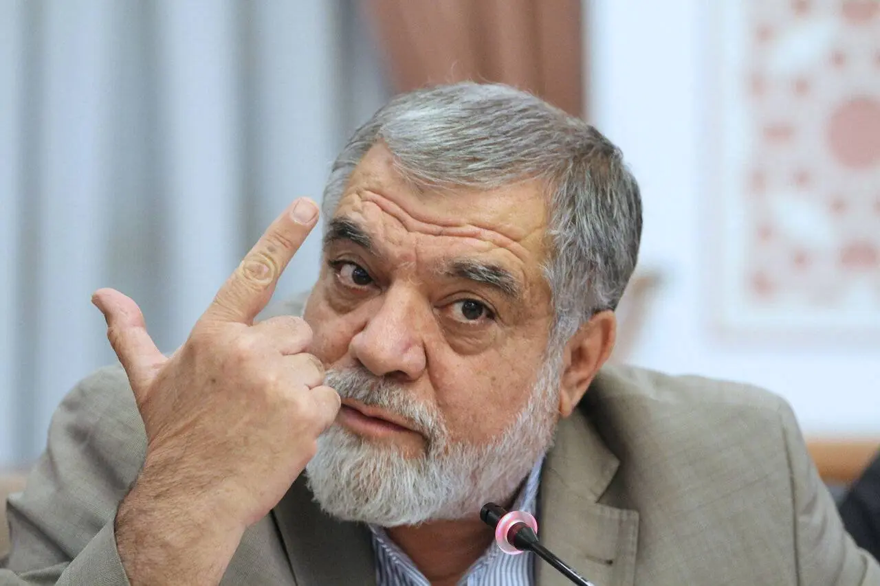 اخطار راهبردی مجلس به غرب درباره امنیت تنگههای استراتژیک