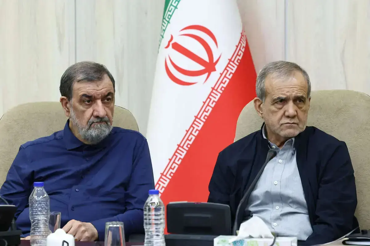 زیدآبادی: پزشکیان هیچکاره و محسن رضایی همهکاره است؟!