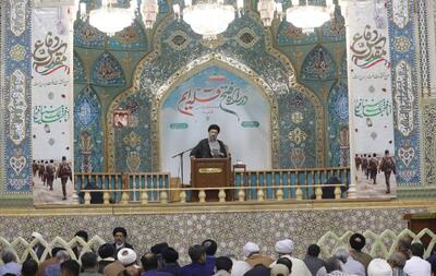 تصاویری از حضور سفیر عربستان در مراسم بزرگداشت مرجع عالیقدر شیعه