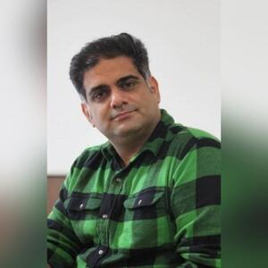  مدرسه همایون یا ویترین تبلیغاتی؟ وقتی نیکوکاری با بازاریابی گره می‌خورد
