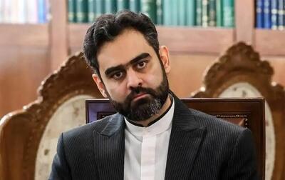  ثابتی: چرا پرونده «دانه‌درشت ها» معطل است، اما منتقد رئیس مجلس ۱۰ ماه حبس می گیرد؟