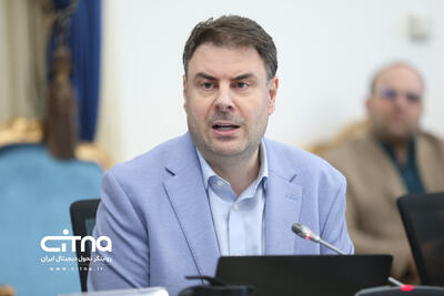 مشوقهای فیبرنوری باید متناسب با تورم اصلاح شود/ ادامه وضع موجود، ریسک سرمایهگذاری در شبکه ثابت را افزایش میدهد