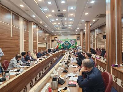  ۱۳ آبان امسال باید پرشورتر از همیشه برگزار شود