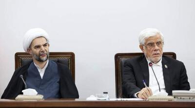  عارف: باید مشخص کنیم با توجه به حساسیت جامعه چه اقداماتی را انجام دهیم و چه اقداماتی را نه/ تصمیم‌ها را که زمان اجرای آنها مناسب نیست، می‌توان به تأخیر انداخت و مردم را توجیه کرد/ دشمن به بهانه‌های اقتصادی انسجام اجتماعی ایران را هدف قرار داده است - مردم سالاری آنلاین