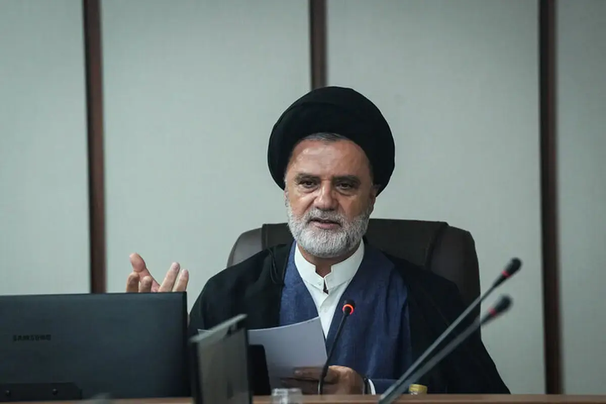  حمله نماینده تندرو به قالیباف بابت زندانی شدن رسایی