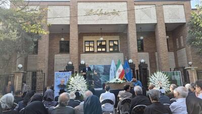  سرمایه فرهنگی با درگذشت صاحب آن پایان نمی‌یابد/ اندیشه میرشکرایی در حافظه ملت ماندگار است