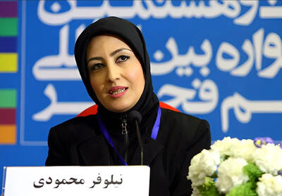  نگاهی به کارنامه نیلوفر محمودی؛ بازیگری که ترجیح داد در حاشیه بماند