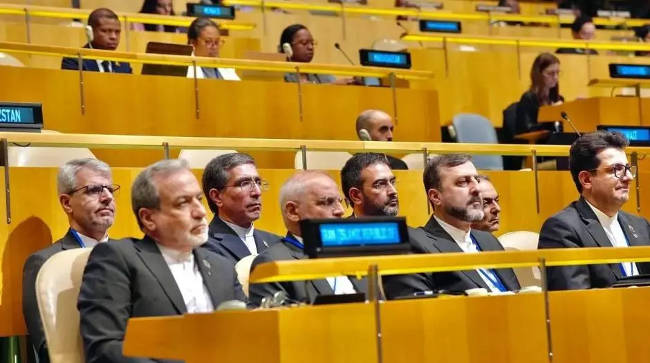  واکنش یک حقوقدان روابط بین‌الملل به خبر آکسیوس مبنی بر اخراج وزیر امور خارجه ایران از نیویورک - مردم سالاری آنلاین