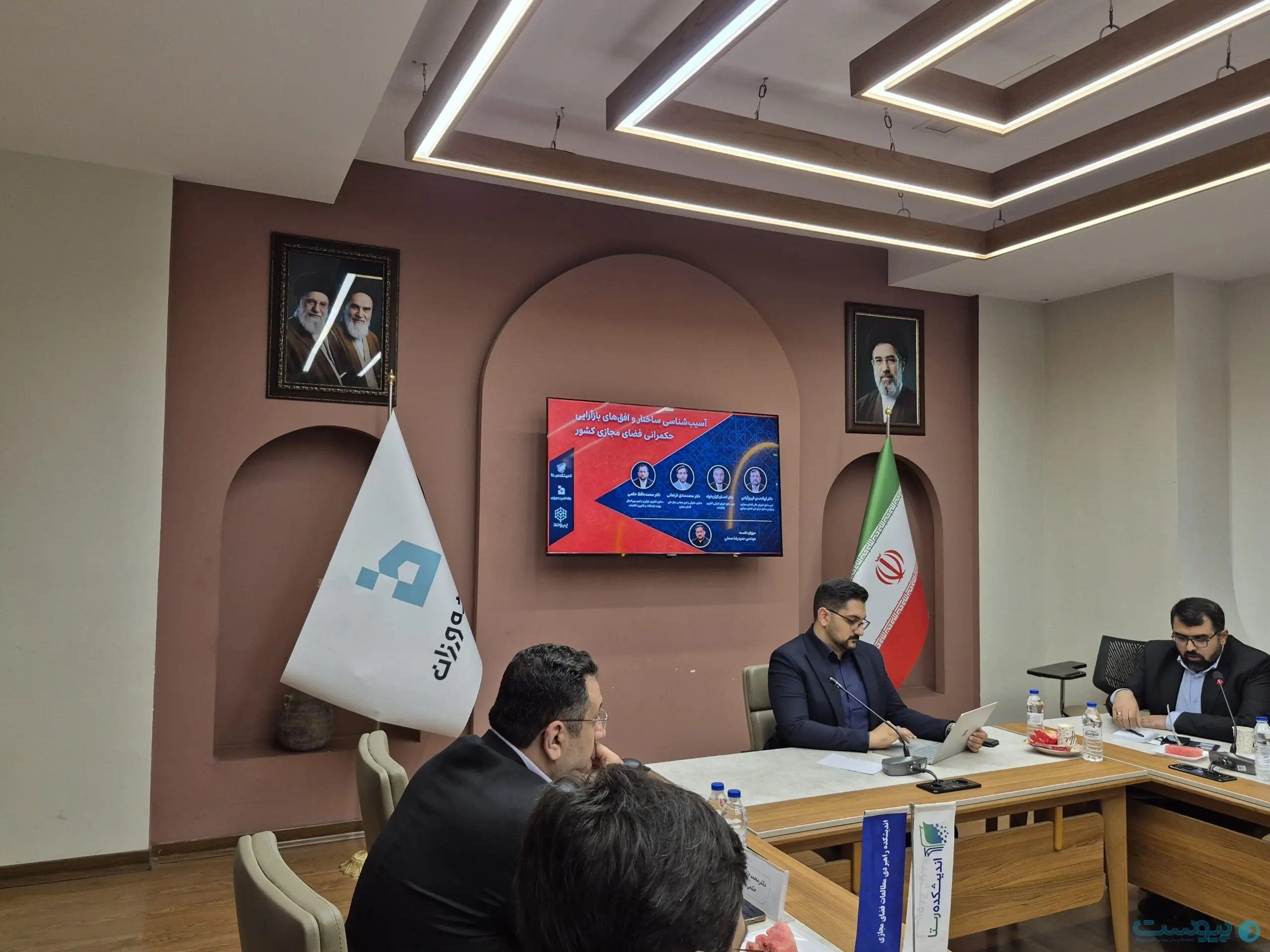 معاون وزیر ارتباطات: استارلینک آخرین میخ تابوت بر حکمرانی فضای مجازی است - پیوست