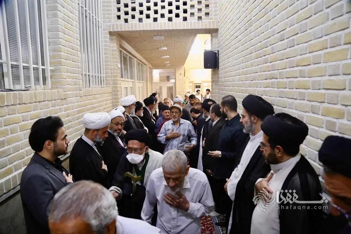 گزارش تصویری: مراسم بزرگداشت حضرت آیت الله شبیری زنجانی در بیت حضرت آیت الله العظمی گلپایگانی