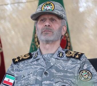  فرمانده کل ارتش درگذشت خواهر وزیر امور خارجه را تسلیت گفت