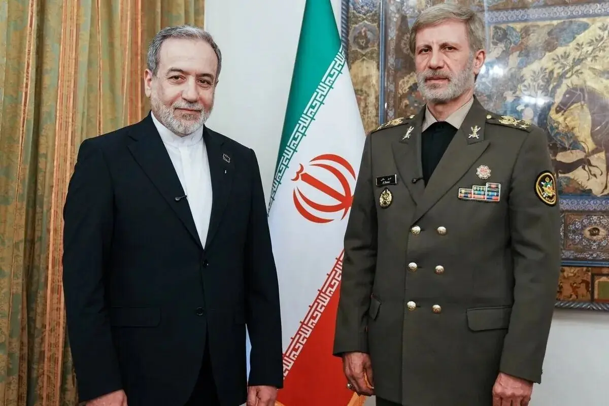  پیام فرمانده کل ارتش به عراقچی