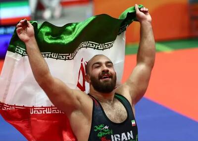 طلا میخواهید بهتره به امیرحسین زنگ بزنید!