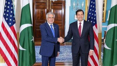  وزیر خارجه پاکستان، میانجی بی‌طرف یا طرف منافع آمریکا؟