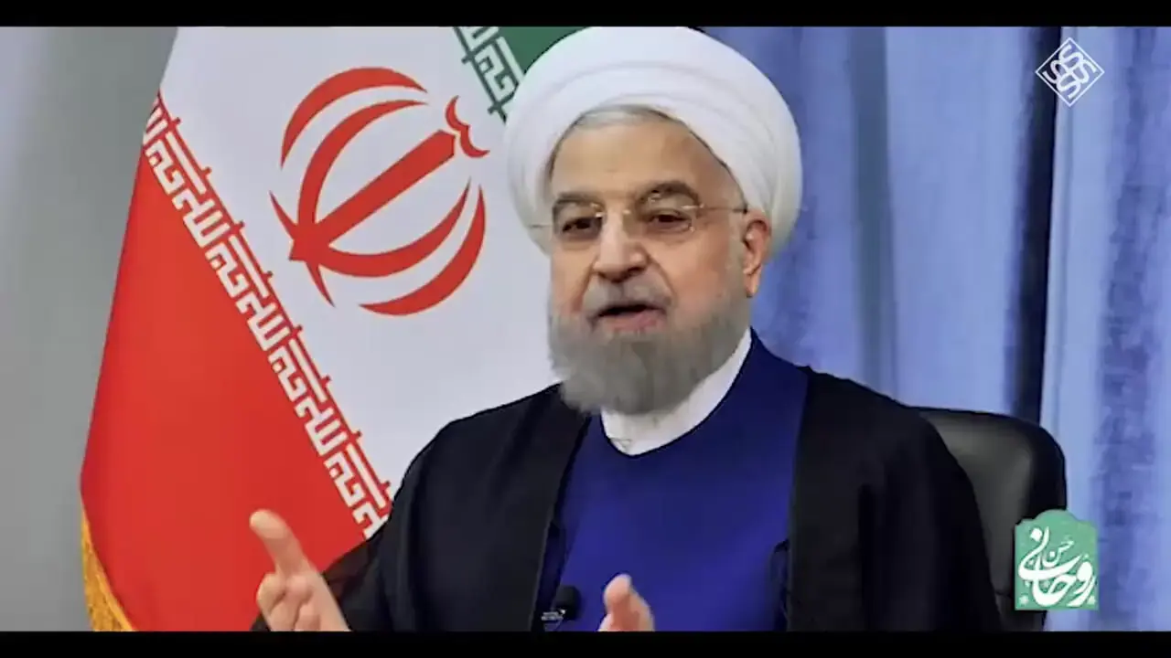  روحانی: قدرت سیاسی باید در تصمیم‌گیری‌های جنگ وارد عمل شود