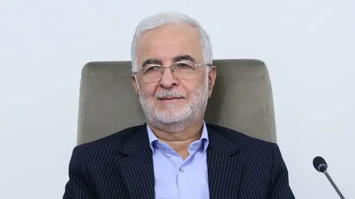 وزیر کشور عازم قطر شد - همدلی